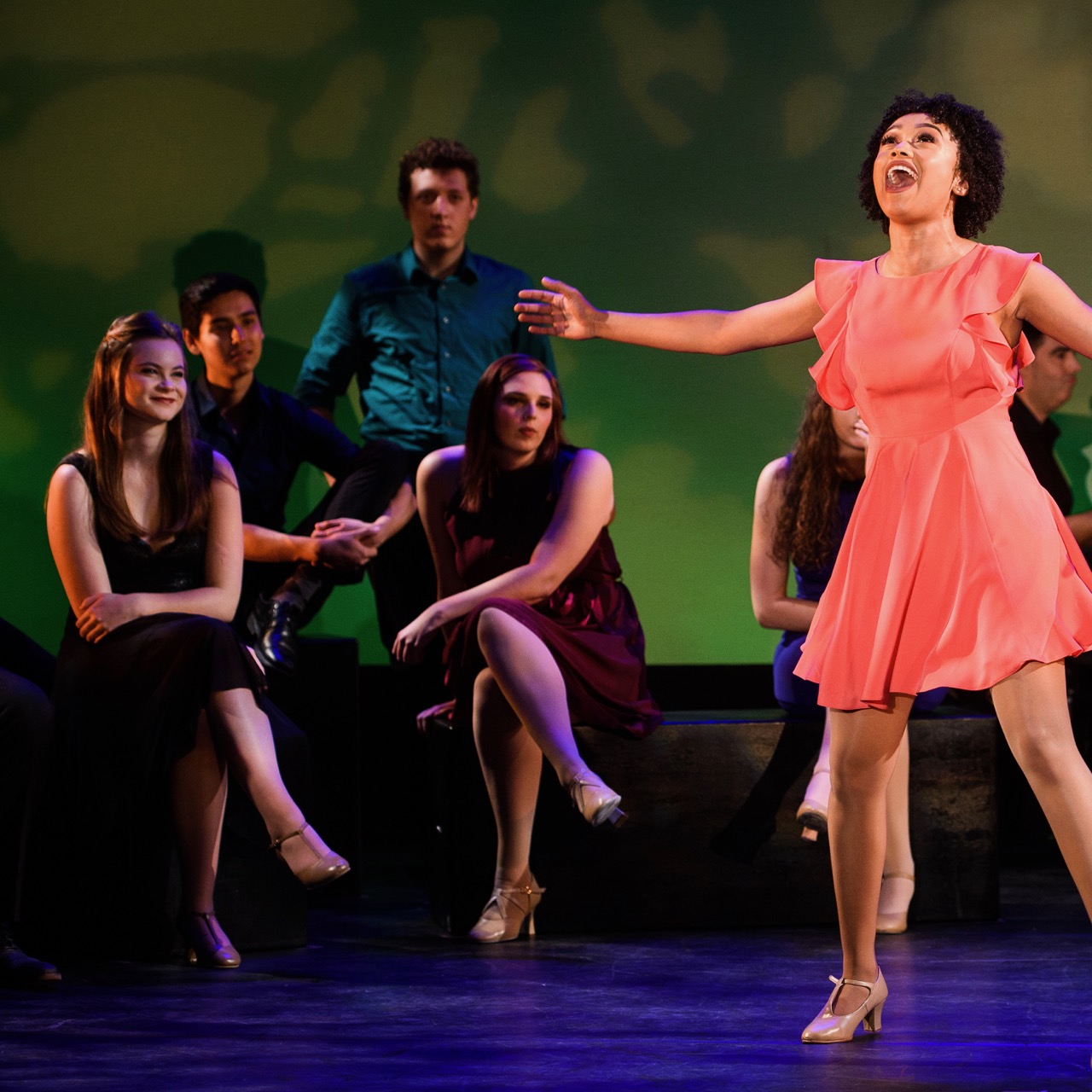 современный музыкальный театр. мюзикл бродвей. манхеттен школа бриджес. вестсайдская история west side story. театр мюзикла.